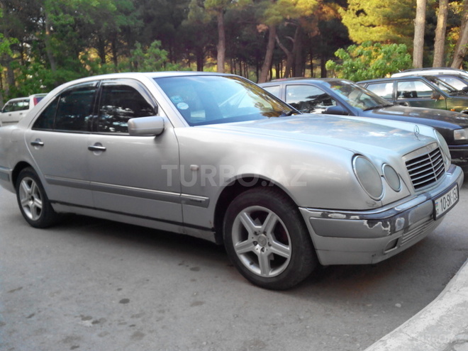 Mercedes E 230 1996, 368,947 km - 2.3 л - Bakı