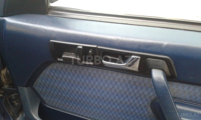 Mercedes 190 1992, 290,000 km - 2.0 l - Bakı