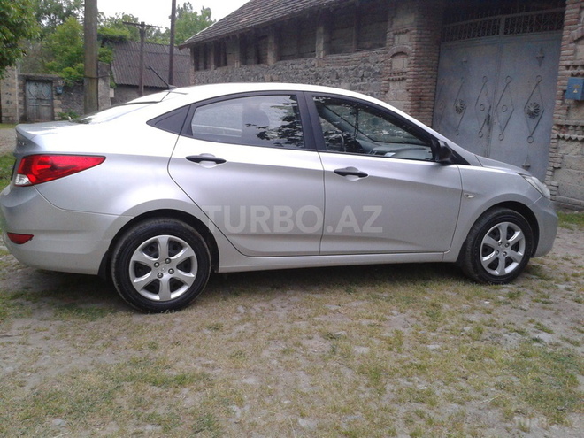 Hyundai Accent 2013, 39,090 km - 1.4 л - Bakı
