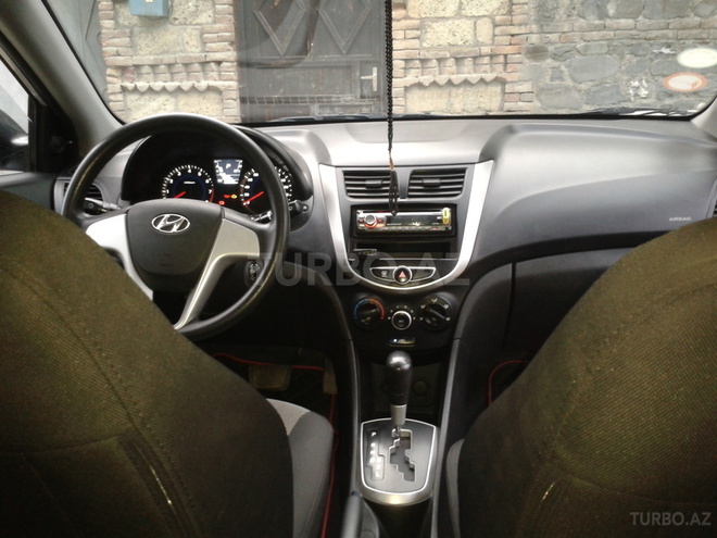 Hyundai Accent 2013, 39,090 km - 1.4 л - Bakı