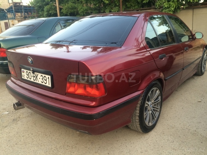 BMW 316 1993, 282,000 km - 1.6 l - Bakı