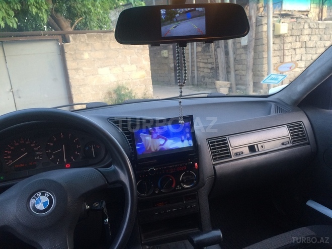 BMW 316 1993, 282,000 km - 1.6 l - Bakı
