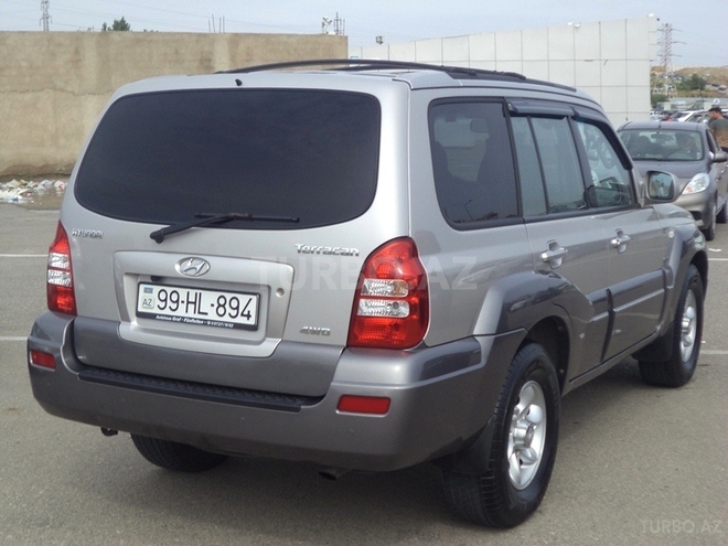 Hyundai Terracan 2005, 242,000 km - 2.9 l - Bakı