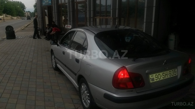 Mitsubishi Carisma 2001, 150,000 km - 1.8 l - Bakı