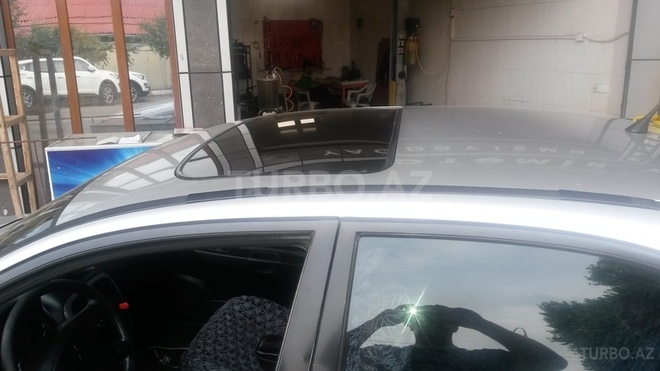 Mitsubishi Carisma 2001, 150,000 km - 1.8 l - Bakı