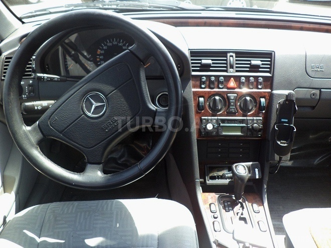 Mercedes C 180 1999, 187,000 km - 1.8 l - Bakı