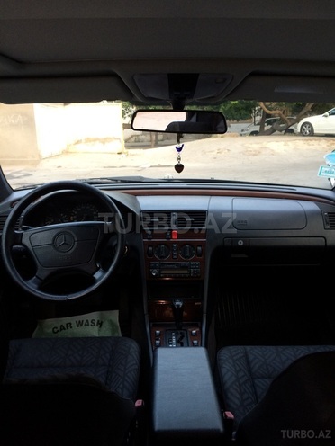 Mercedes C 220 1994, 298,000 km - 0.3 л - Bakı
