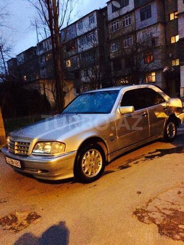 Mercedes C 240 1998, 280,000 km - 2.4 л - Bakı