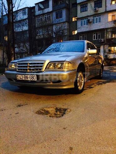 Mercedes C 240 1998, 280,000 km - 2.4 л - Bakı