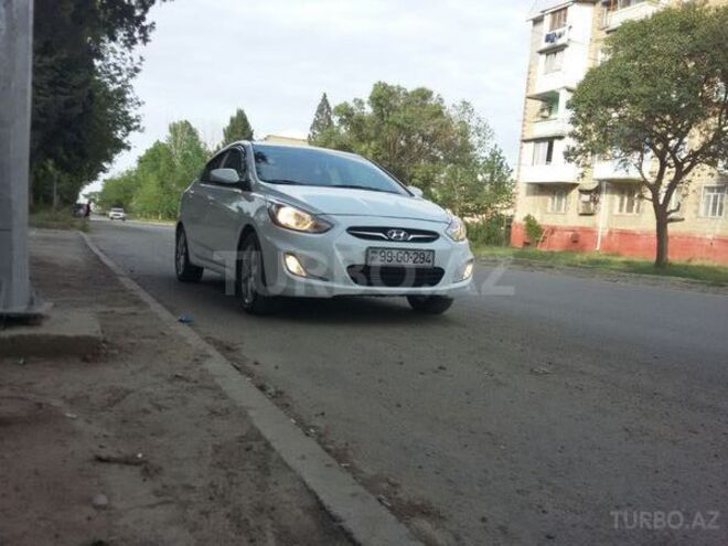 Hyundai Accent 2013, 29,325 km - 1.6 l - Bakı