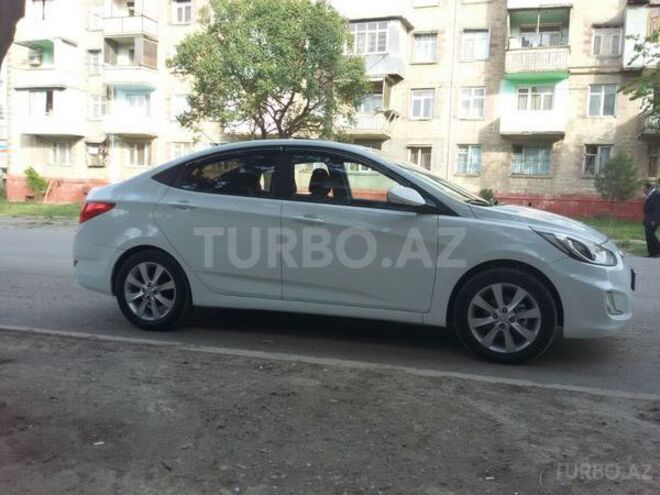 Hyundai Accent 2013, 29,325 km - 1.6 l - Bakı