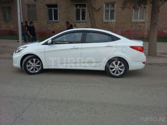 Hyundai Accent 2013, 29,325 km - 1.6 l - Bakı