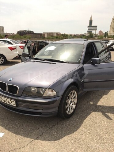 BMW 320 2001, 220,000 km - 2.0 л - Bakı
