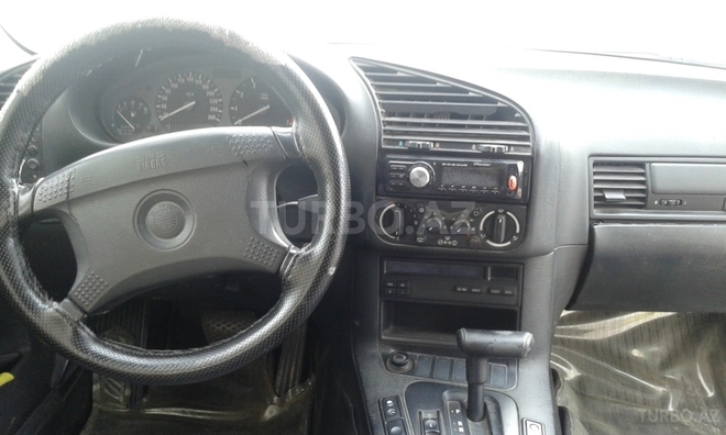 BMW 320 1994, 250,000 km - 2.0 l - Bakı