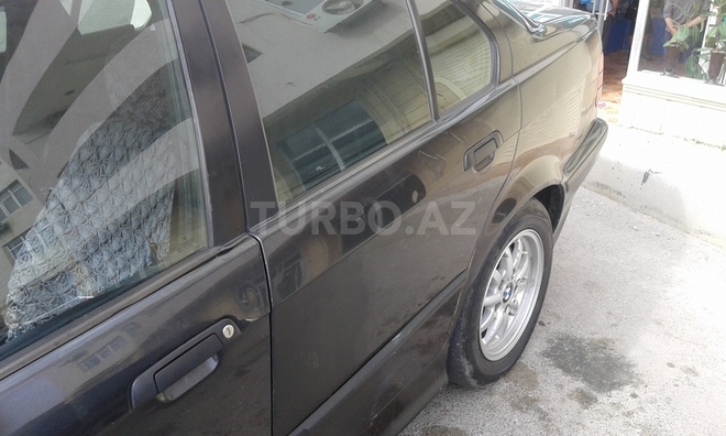 BMW 320 1994, 250,000 km - 2.0 l - Bakı
