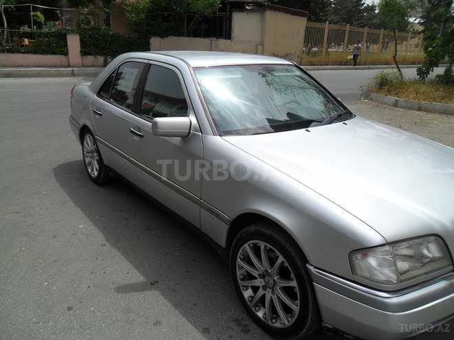 Mercedes C 280 1995, 345,943 km - 2.8 l - Bakı