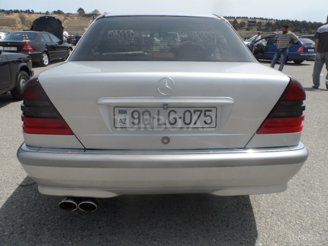 Mercedes C 240 1998, 205,000 km - 2.4 l - Bakı