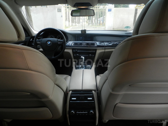 BMW 740 2009, 684,000 km - 3.0 л - Bakı