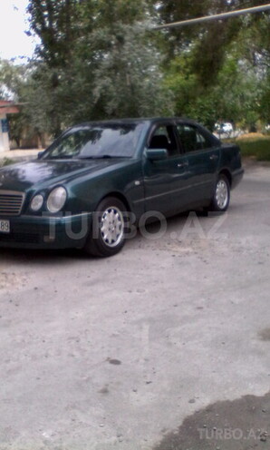 Mercedes E 230 1997, 250,000 km - 2.3 l - Bakı