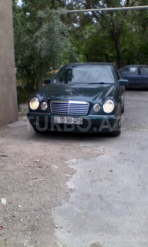 Mercedes E 230 1997, 250,000 km - 2.3 l - Bakı