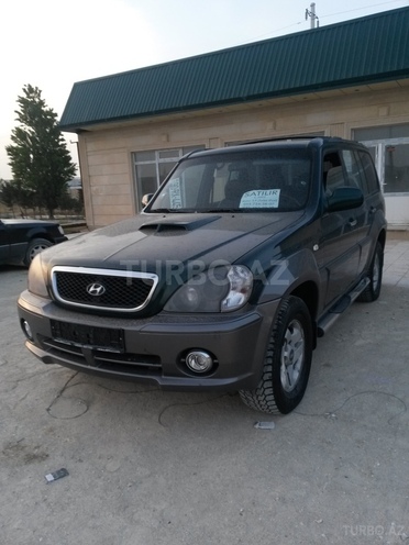 Hyundai Terracan 2002, 230,000 km - 2.9 л - Bakı