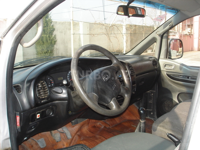 Hyundai H-1 2007, 180,000 km - 2.5 l - Bakı