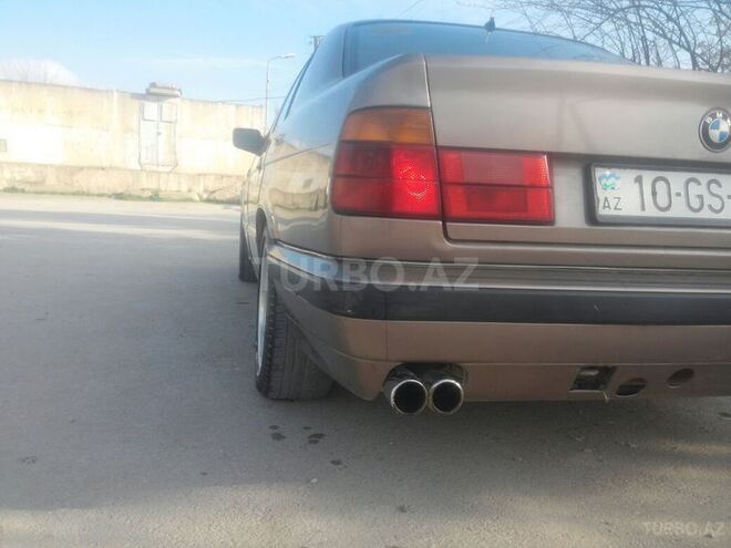 BMW 520 1990, 290,000 km - 2.0 л - Bakı
