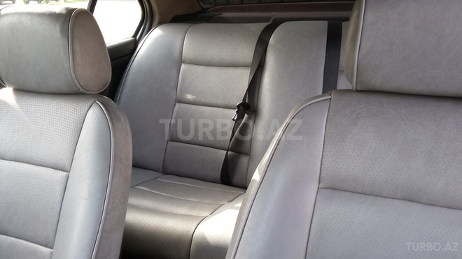 BMW 320 1993, 285,000 km - 2.0 l - Bakı