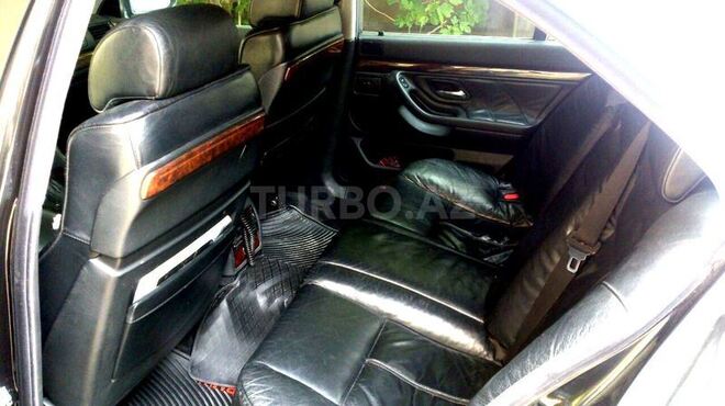 BMW 725 1997, 250,000 km - 2.5 l - Bakı
