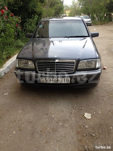 Mercedes C 180 1999, 145,550 km - 1.8 л - Bakı