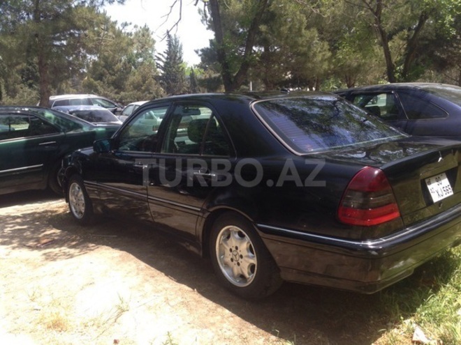 Mercedes C 230 1999, 177,000 km - 2.3 l - Bakı