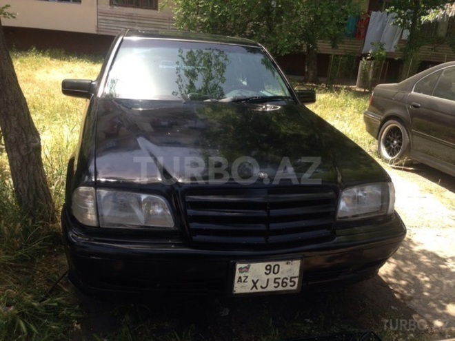 Mercedes C 230 1999, 177,000 km - 2.3 l - Bakı