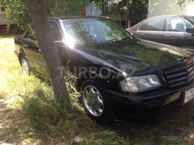 Mercedes C 230 1999, 177,000 km - 2.3 l - Bakı