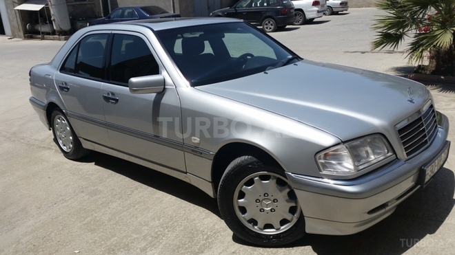 Mercedes C 240 1999, 160,000 km - 2.4 л - Bakı