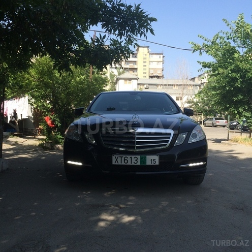 Mercedes E 220 2012, 79,000 km - 2.2 л - Bakı