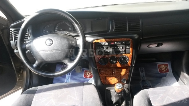 Opel Vectra 1996, 2,590,000 km - 2.0 l - Bakı