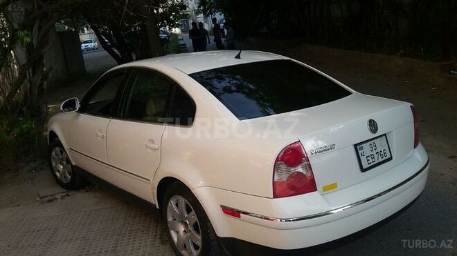 Volkswagen Passat 2004, 150,000 km - 1.8 l - Bakı
