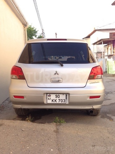 Mitsubishi Airtrek 2002, 176,000 km - 2.4 l - Bakı
