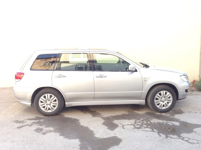 Mitsubishi Airtrek 2002, 176,000 km - 2.4 l - Bakı