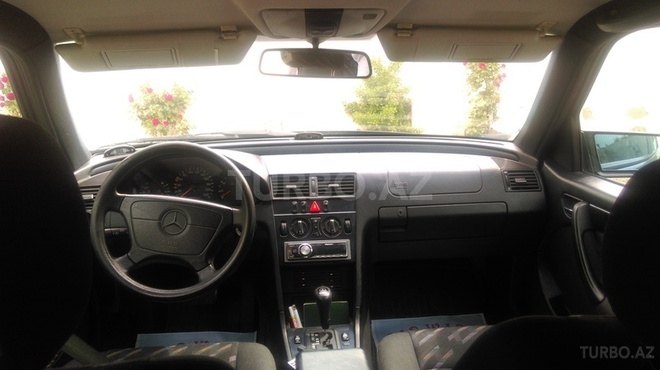Mercedes C 220 1998, 232,546 km - 2.2 l - Bakı