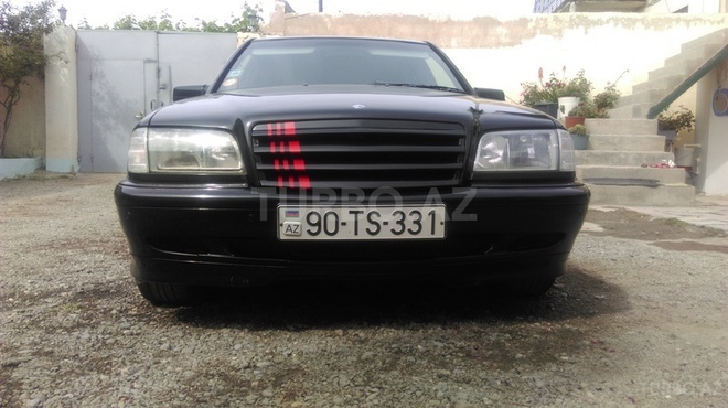 Mercedes C 220 1998, 232,546 km - 2.2 l - Bakı