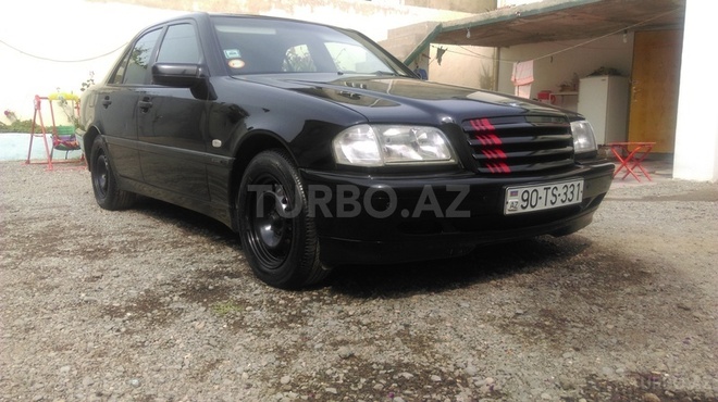 Mercedes C 220 1998, 232,546 km - 2.2 l - Bakı