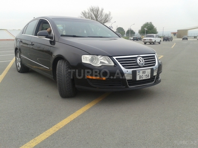 Volkswagen Passat 2005, 153,000 km - 2.0 l - Bakı
