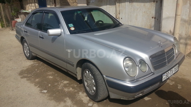 Mercedes E 230 1995, 387,567 km - 2.3 l - Bakı