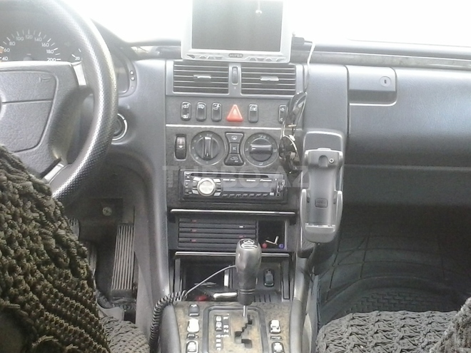 Mercedes E 220 1999, 400,100 km - 2.2 l - Bakı