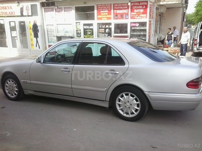 Mercedes E 220 1999, 400,100 km - 2.2 l - Bakı