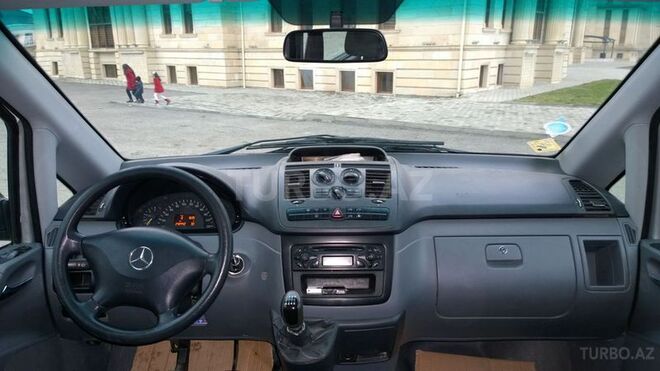 Mercedes Vito 2004, 245,000 km - 2.2 l - Bakı