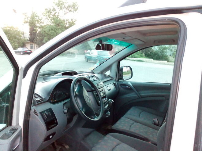 Mercedes Vito 2004, 245,000 km - 2.2 l - Bakı