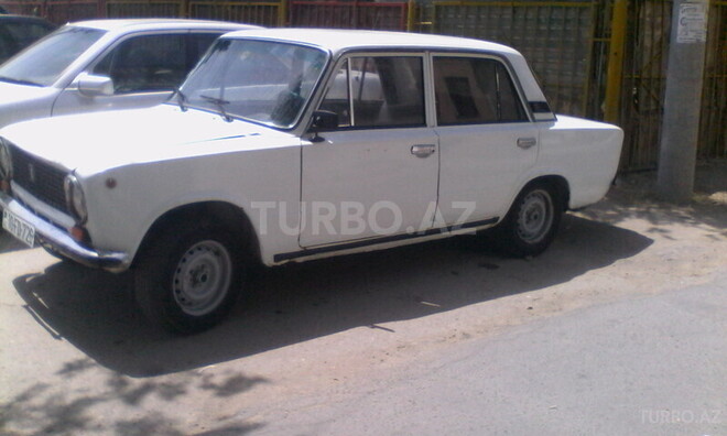 LADA (VAZ) 21011 1975, 176,539 km - 1.3 l - Bakı