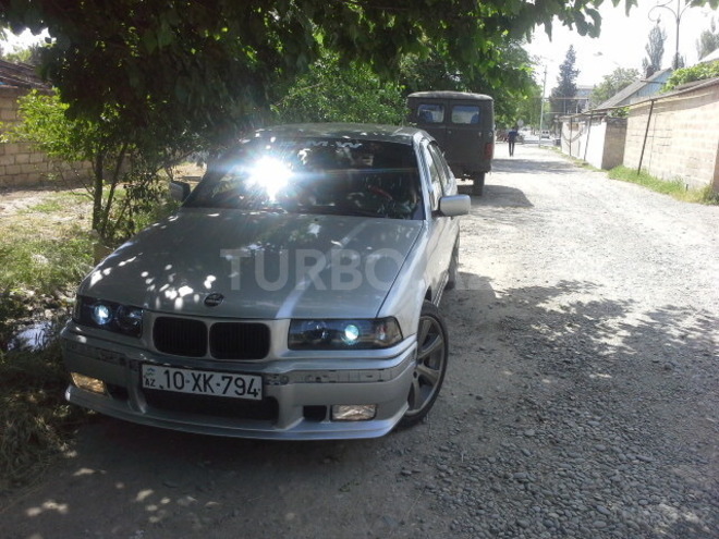 BMW 320 1991, 320 km - 2.0 l - Bakı